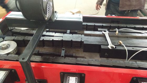 Хорошая цена. PP PE 9mm до 40mm Водоохлажденная гофрированная труба линия производства одностенная гофрированная труба изготовления машины онлайн