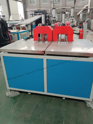 Хорошая цена. Устойчивая линия экструзирования труб ПВХ 16 - 63 мм экструдер с двойным винтом с 37-киловатным мотором онлайн