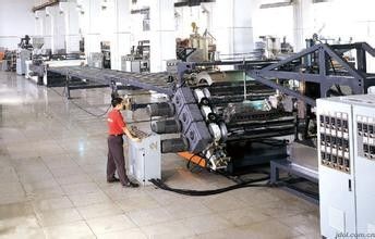 Хорошая цена. Линия штранг-прессования доски АБС/БЕДЕР пластиковая с инструментами чистки/архитектурой онлайн