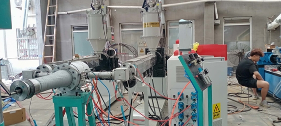 Хорошая цена. Отделка CNC машины производства трубы Dwc стены двойника HPVC онлайн