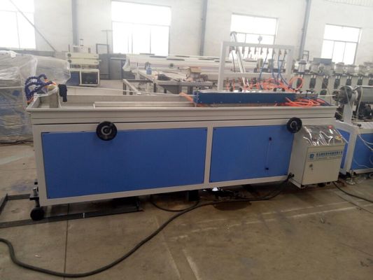 Хорошая цена. Линия 380V 50HZ штранг-прессования профиля винта двойника SJSZ65X132 пластиковая онлайн