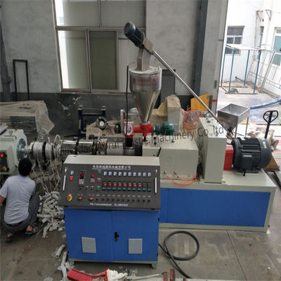линия штранг-прессования трубы PVC винта близнеца 150kg/H 380V 50HZ 63mm