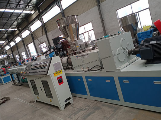 линия 120Kg/H штранг-прессования трубы PVC винта двойника 110kw